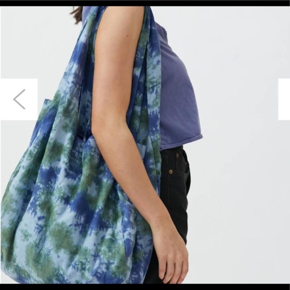 UO Clover Green & Blue Cotton Shoulder Bag New - Picture 2 of 4